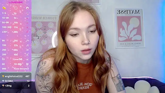 Snapshot of Maya_Light chatting on January 29, 2025, 11:09 am Maya Light online show from January 29, 2025, 11:09 am