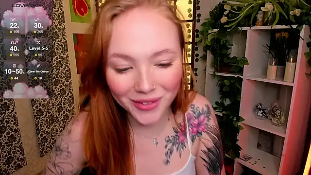 Snapshot of Maya_Light chatting on March 12, 2025, 5:02 am Maya Light online show from March 12, 2025, 5:02 am