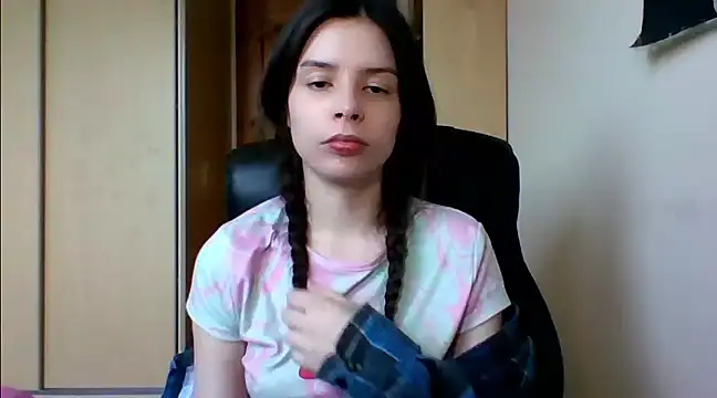 LariceSexy online show from March 13, 2025, 1:07 pm