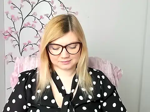 Lola moree online show from February 5, 2026, 12:54 pm