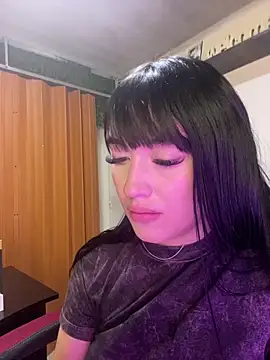 Melody rousse  online show from October 21, 2025, 8:31 pm