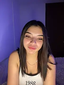 Snapshot of eileensophi chatting on February 8, 2025, 9:24 am eileensophi online show from February 8, 2025, 9:24 am