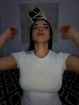 Snapshot of eileensophi chatting on September 19, 2025, 2:24 am eileensophi online show from September 19, 2025, 2:24 am