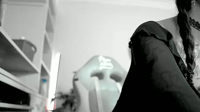 tattoo ninja kittyy online show from September 24, 2025, 2:42 pm