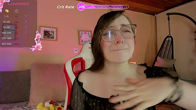 julietha bianco  online show from November 11, 2025, 1:55 pm