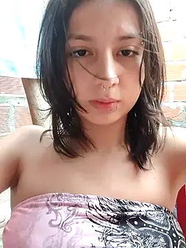 Maiden-Hot online show from November 19, 2025, 7:25 pm