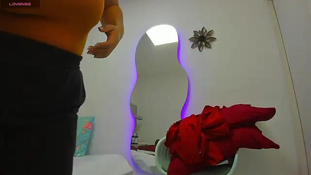 amanda29 online show from March 14, 2026, 7:19 pm