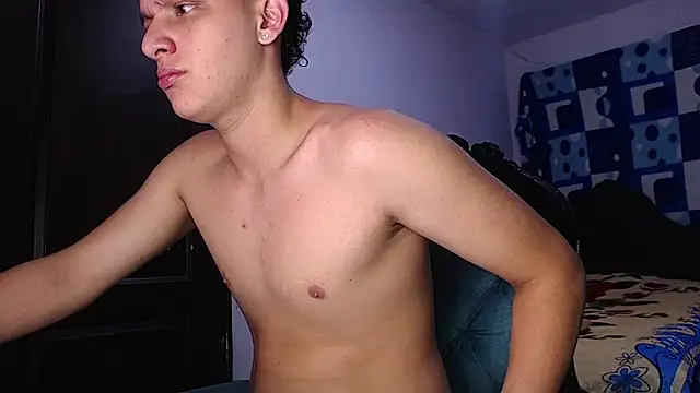 Thomas May4rs online show from November 1, 2025, 12:01 am