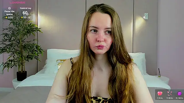 JaniceCollins online show from April 15, 2026, 1:23 am