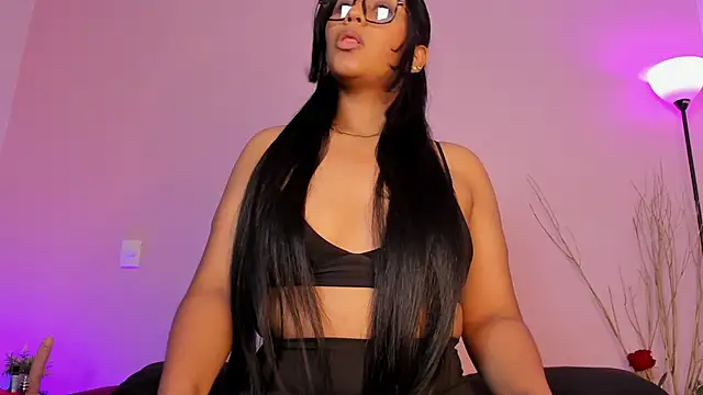 aleya bliss online show from February 6, 2025, 1:10 pm