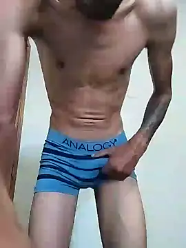Snapshot of MagreloBiPR chatting on February 10, 2025, 12:29 pm MagreloBiPR online show from February 10, 2025, 12:29 pm