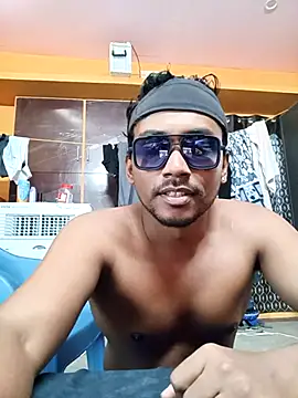 bigcock thick online show from October 19, 2025, 2:56 am