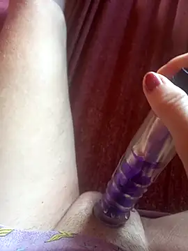 baixinhainsaciavel23 online show from September 13, 2025, 3:23 pm