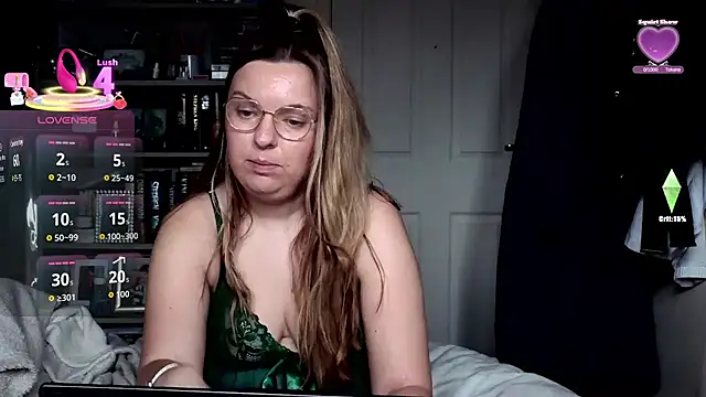 Demi WelshX online show from November 27, 2025, 9:44 am