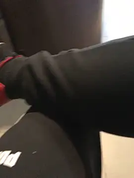 66MA69 online show from March 9, 2025, 7:59 pm