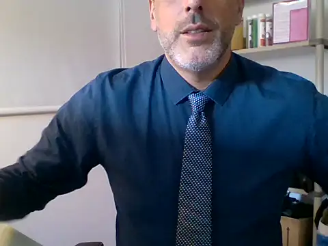 66MA69 online show from September 11, 2025, 12:49 pm