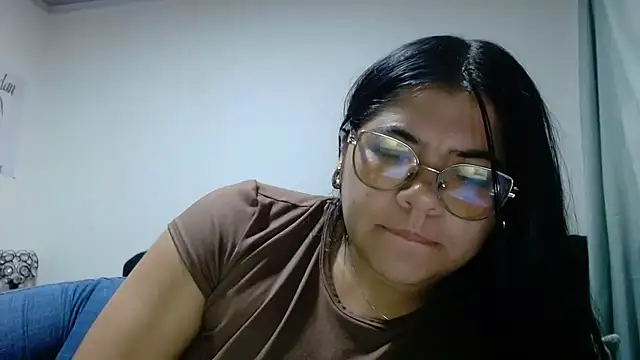 viccky vick online show from May 20, 2026, 10:38 pm