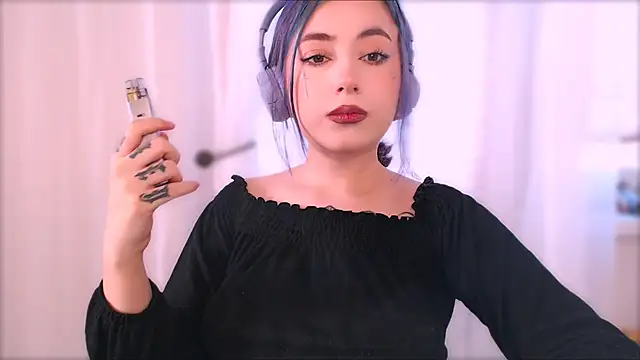 purplewitch online show from October 8, 2025, 11:19 am