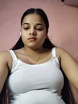 Snapshot of RAYI_123 chatting on July 17, 2026, 2:56 pm RAYI 123 online show from July 17, 2026, 2:56 pm