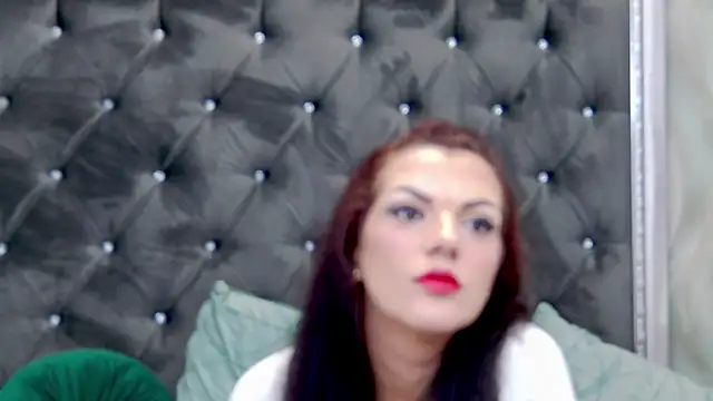 Snapshot of LissaAnn chatting on February 11, 2025, 9:14 pm LissaAnn online show from February 11, 2025, 9:14 pm