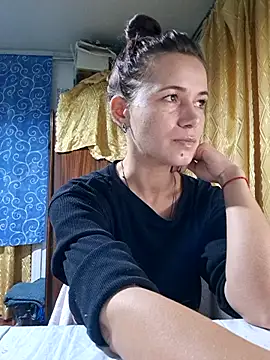 Belladonna253 online show from October 21, 2025, 10:49 am