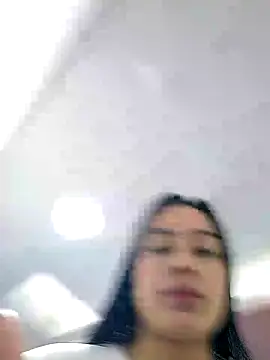 Marce0 online show from February 3, 2025, 7:42 pm