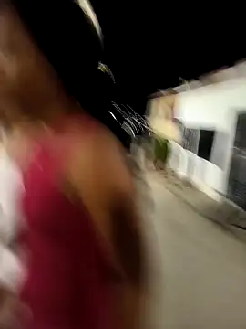 Snapshot of Street_royal chatting on February 18, 2025, 5:20 am Street royal online show from February 18, 2025, 5:20 am