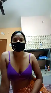 Snapshot of Olivia0879 chatting on March 20, 2025, 6:31 pm Olivia0879 online show from March 20, 2025, 6:31 pm