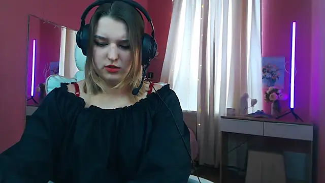 Snapshot of Jenny_Smit chatting on March 4, 2025, 8:35 am Jenny Smit online show from March 4, 2025, 8:35 am