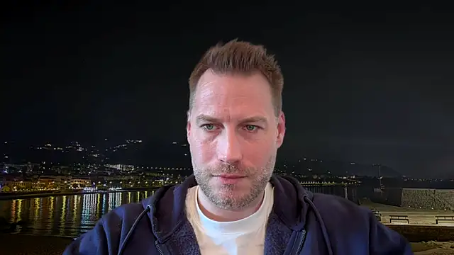 Christian87xxx online show from February 4, 2025, 1:16 pm