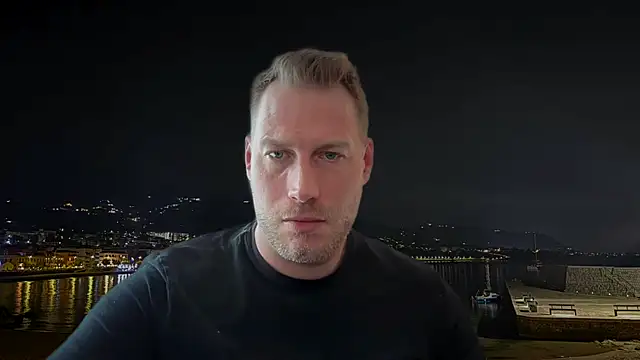 Christian87xxx online show from February 12, 2025, 1:16 pm