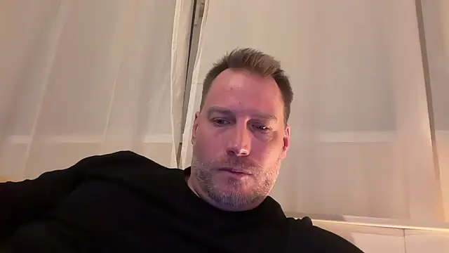 Snapshot of Christian87xxx chatting on February 7, 2026, 11:30 pm Christian87xxx online show from February 7, 2026, 11:30 pm