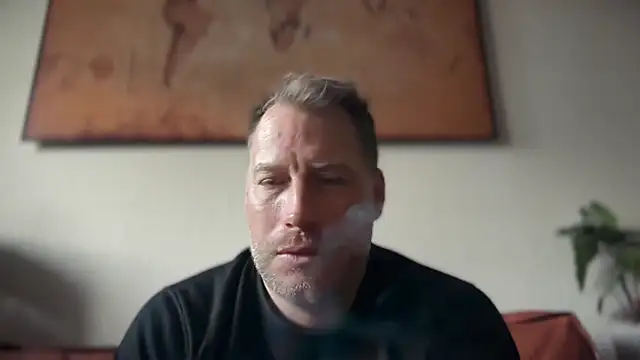 Snapshot of Christian87xxx chatting on March 7, 2026, 6:21 am Christian87xxx online show from March 7, 2026, 6:21 am