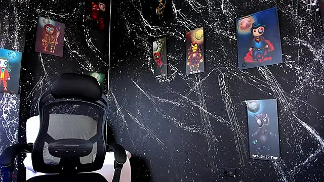 marcuscollins1  online show from February 12, 2025, 12:33 pm