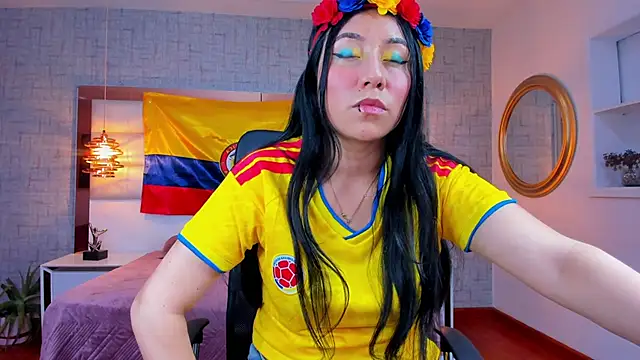 Nohemi louse online show from June 27, 2026, 7:30 pm