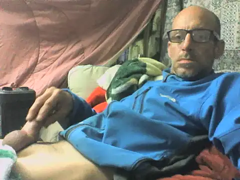 ironeagle77 online show from December 20, 2025, 2:46 pm