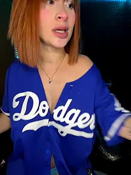 chloe rockss  online show from September 25, 2025, 10:57 pm