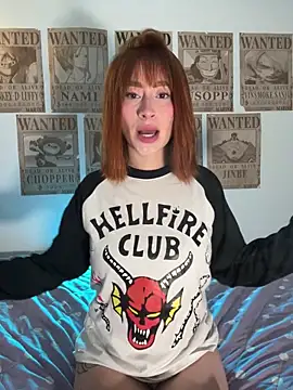 Snapshot of chloe_rockss_ chatting on November 6, 2025, 10:10 pm chloe rockss online show from November 6, 2025, 10:10 pm