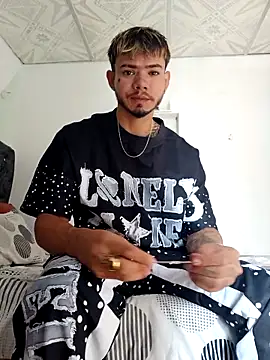 Niick01  online show from March 21, 2026, 4:54 pm