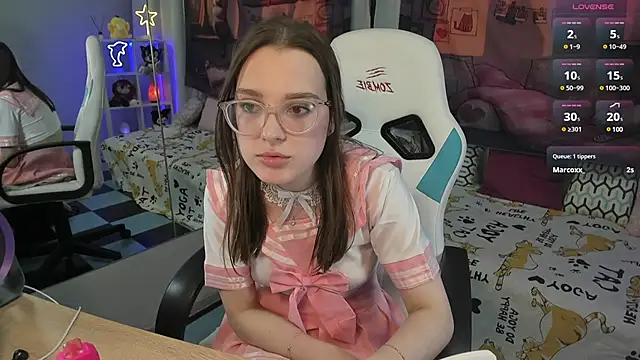 kaisajenner online show from February 9, 2025, 11:57 pm