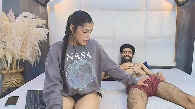 Arah issaa online show from November 28, 2025, 10:34 pm