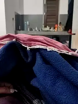 Hot funky boy online show from January 12, 2026, 6:35 pm