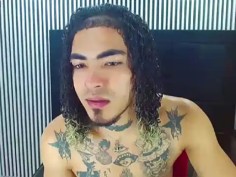 LihanJor 23 online show from October 6, 2025, 12:35 pm