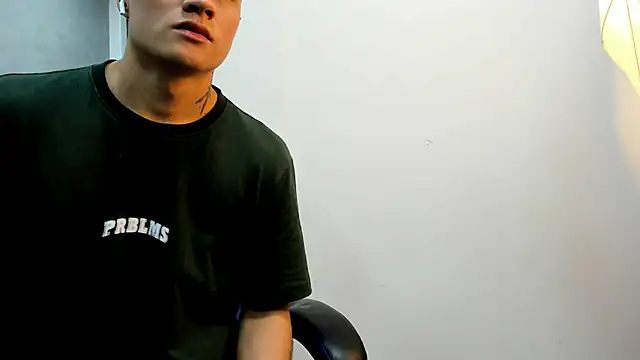 roan birkin online show from December 3, 2025, 7:23 pm