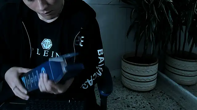 roan birkin online show from March 4, 2026, 7:31 pm