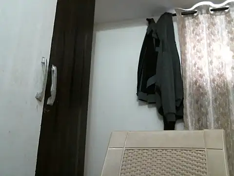 indianhairybull online show from February 24, 2026, 4:43 am