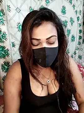 monekhan123 online show from March 11, 2025, 4:51 pm