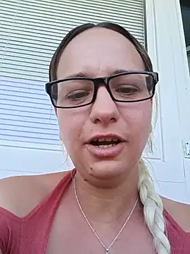 Snapshot of Mia_RainX chatting on May 28, 2026, 11:51 am Mia RainX online show from May 28, 2026, 11:51 am