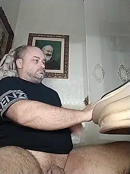 NAvoglia online show from October 1, 2025, 8:26 pm