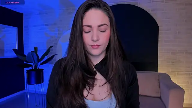 Snapshot of BeccaBaxter chatting on July 12, 2026, 12:29 pm BeccaBaxter online show from July 12, 2026, 12:29 pm